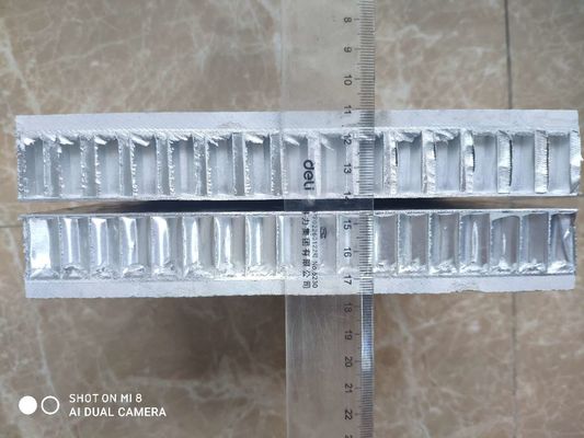 Lekkie kamienne panele aluminiowe o strukturze plastra miodu 1200x2400 mm