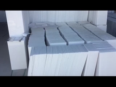 płytki podłogowe z białego kryształowego marmuru